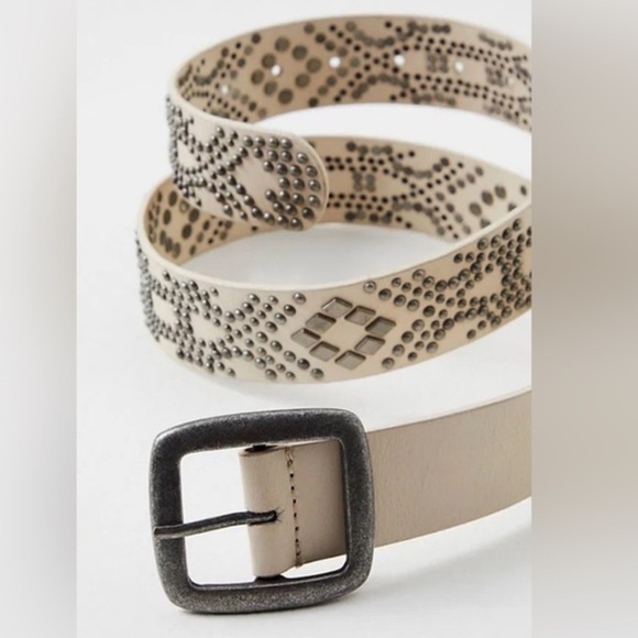 NEW Free People Off The Record Stud Belt - Picture 2 of 10